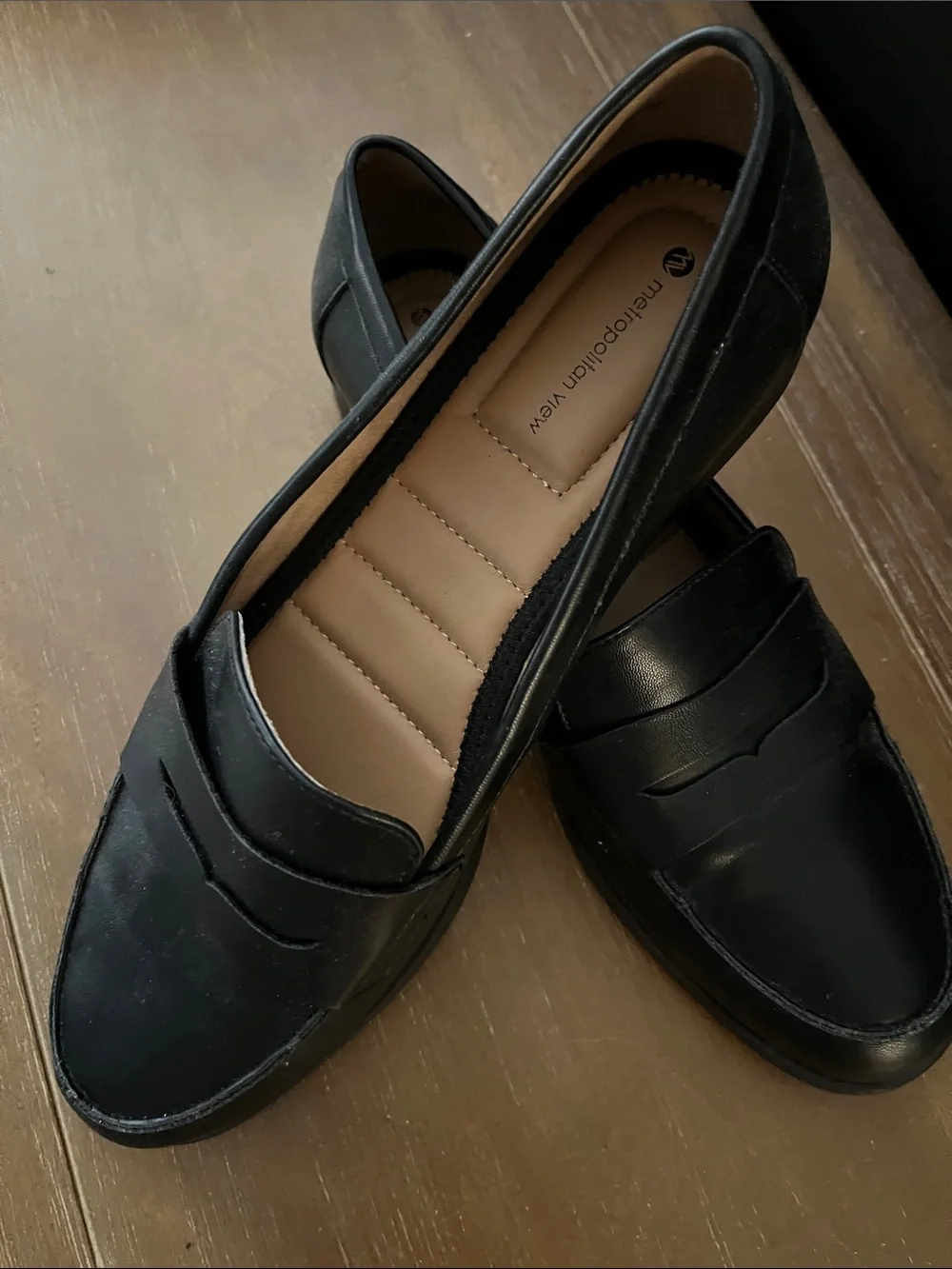 Metropolitan View Women's Black Penny Loafers NEW